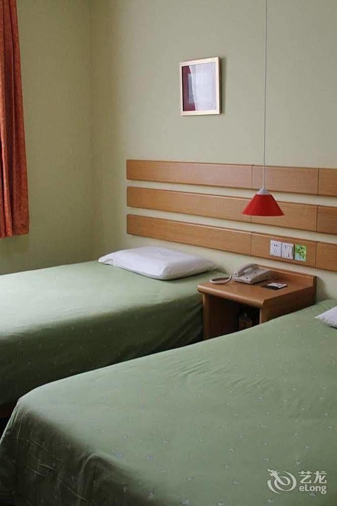 Home Inn Chongqing Jiangbei Airport Shuangfeng Road Екстериор снимка