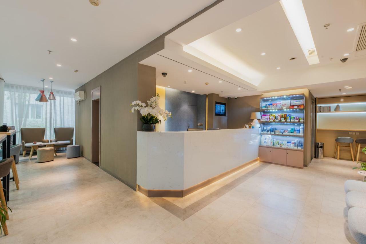 Home Inn Chongqing Jiangbei Airport Shuangfeng Road Екстериор снимка