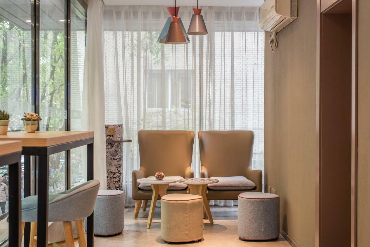 Home Inn Chongqing Jiangbei Airport Shuangfeng Road Екстериор снимка